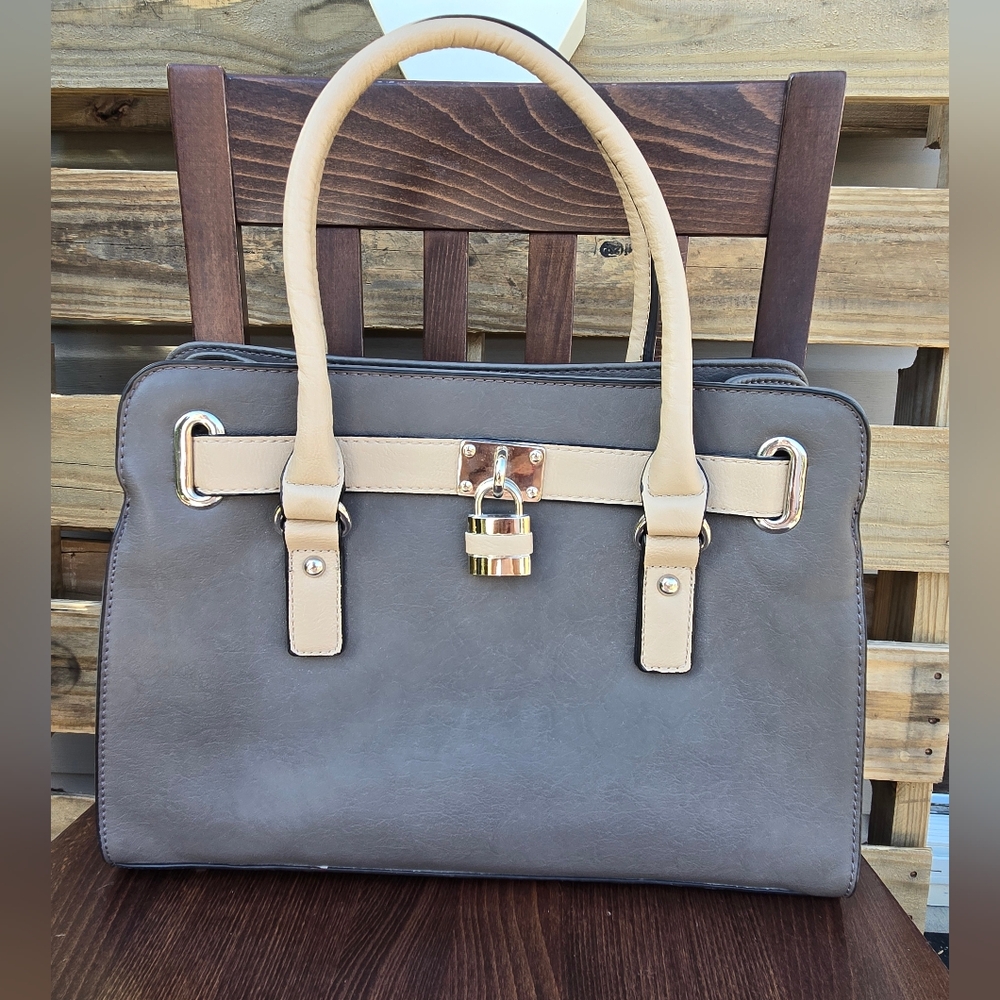 CHARMING CHARLIE Elegant Gray and Cream Women's Handbag